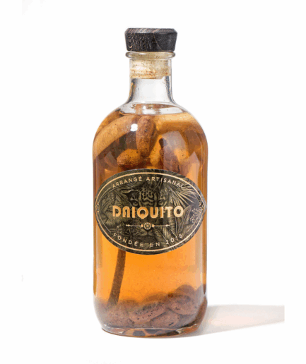 rhum agricole a base de vanille, de fèves de cacao torréfiées et de banane
