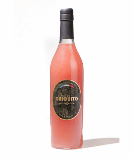 planteur cocktail a base de rhum de citron vert et de framboise