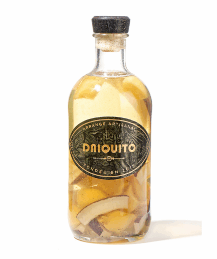 rhum agricole a base de mangue Kent du brésil et de noix de coco